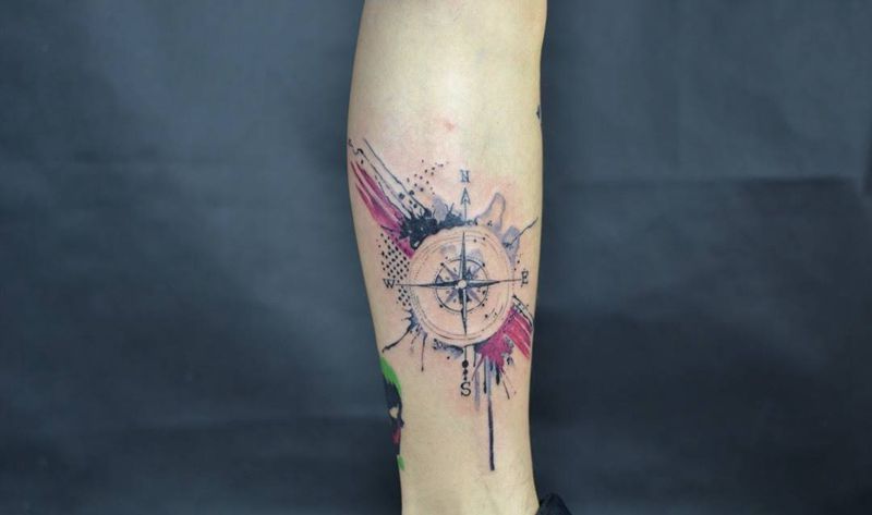 指南针纹身图片