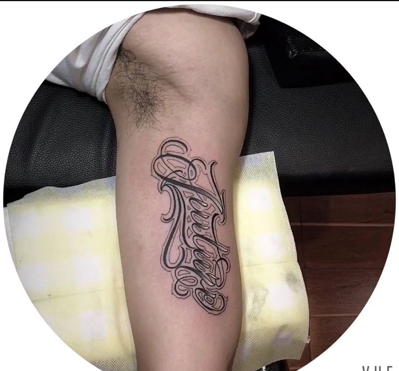 花体 (未来)☹️纹身图片