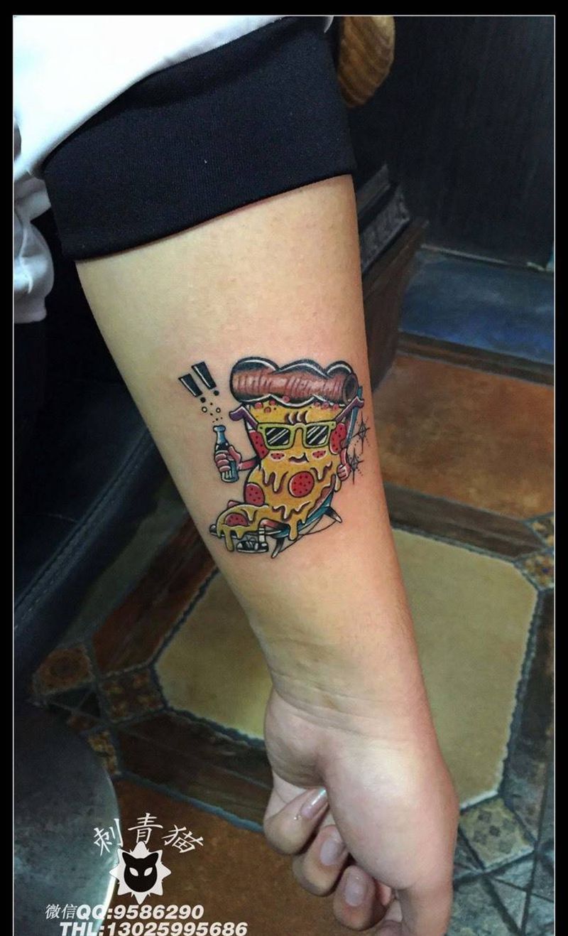 小披萨的假期生活纹身图片_成品手臂手部欧美清新纹身图案