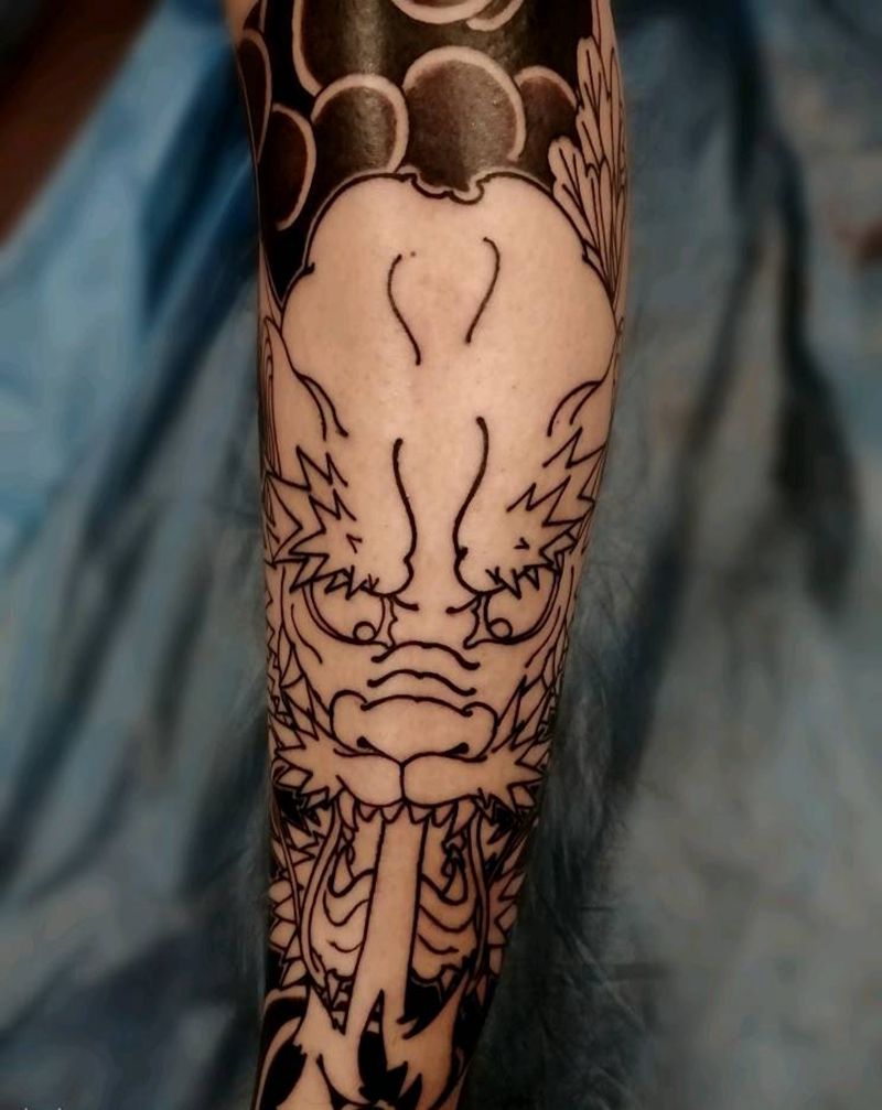未完成纹身图片_腿部脚部老传统纹身图案