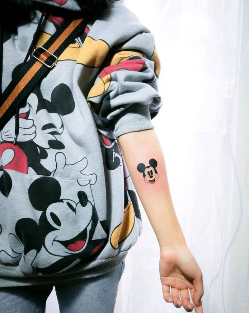 米奇纹身图片_手臂纹身图案