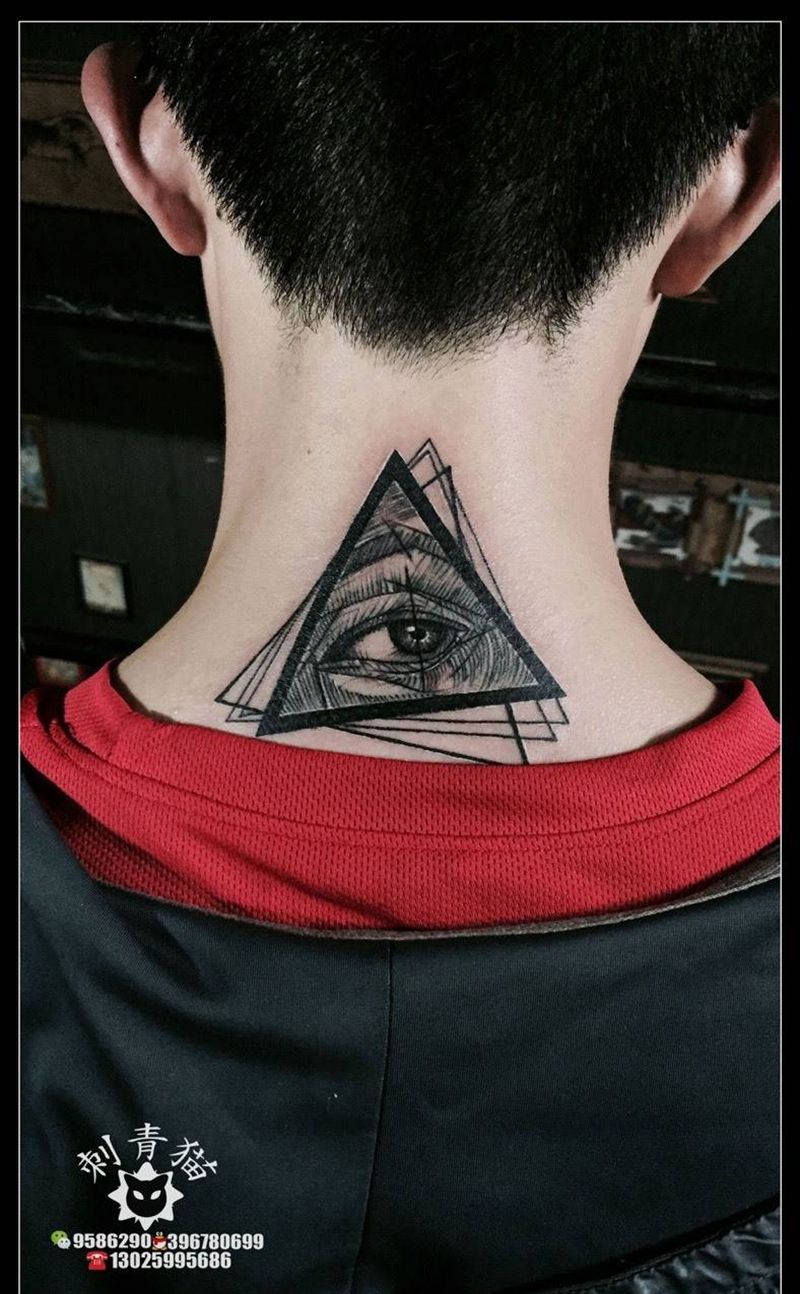 上帝之眼纹身图片_成品颈部欧美清新静物纹身图案