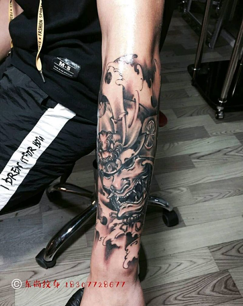 鬼武士纹身图片