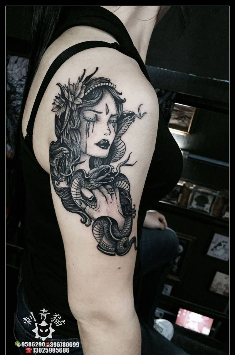 美杜莎纹身图片_成品手臂手部欧美清新人物纹身图案