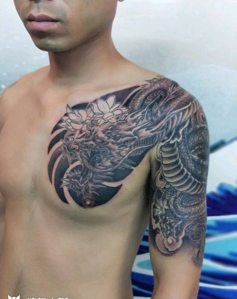 半甲龙遮盖纹身图片_胸部手臂新传统纹身图案