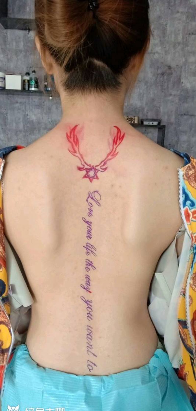 鹿头点刺英文字母，纹身图片_点刺纹身图案