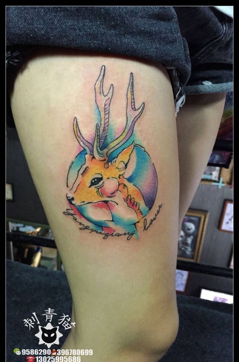 鹿纹身图片_成品腿部欧美清新动物纹身图案