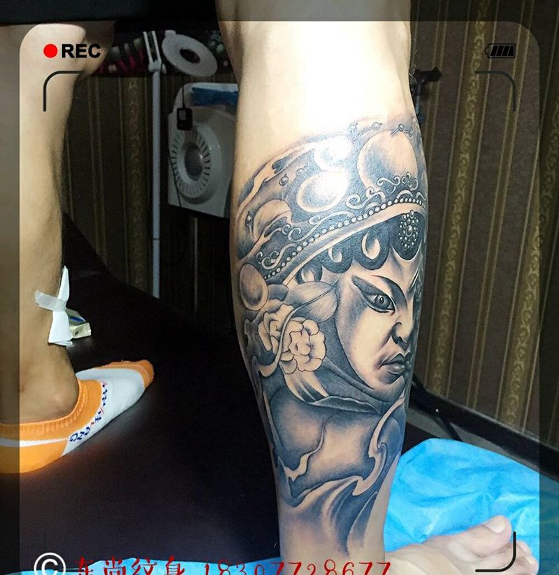 领队的花旦纹身图片