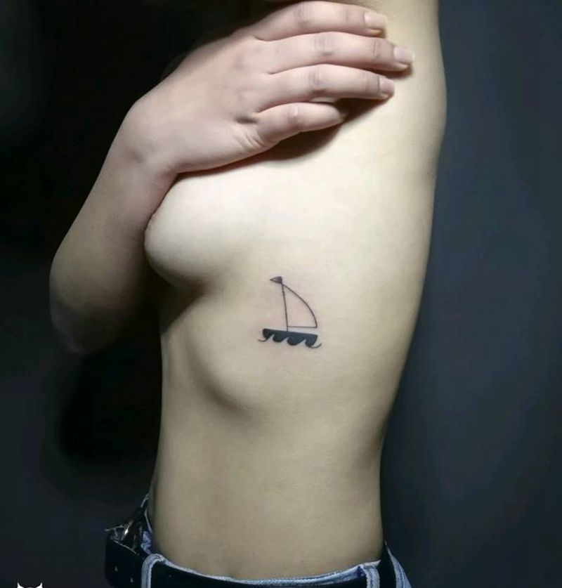 小船纹身图片_腰部小清新纹身图案