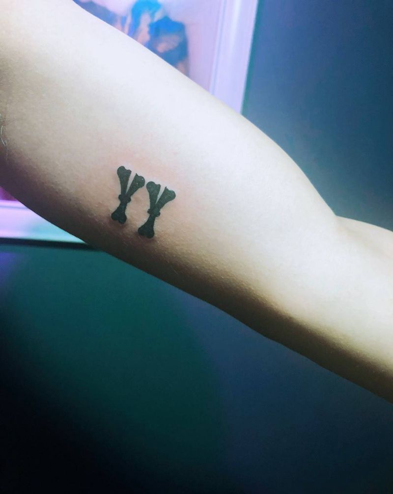 小字母纹身图片