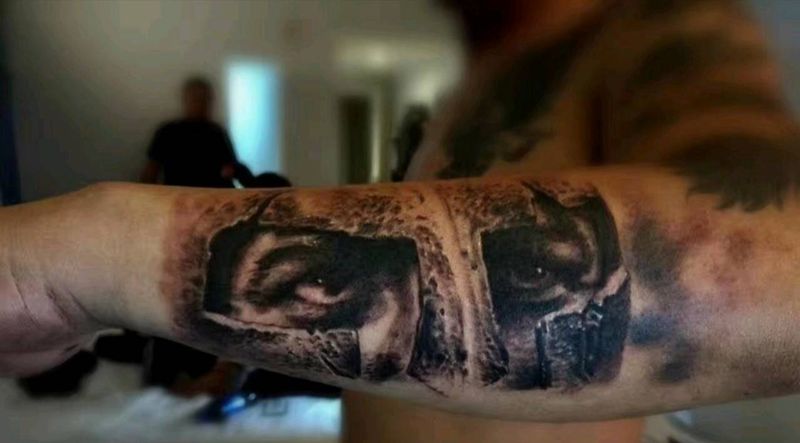 斯巴达纹身图片_手臂纹身图案