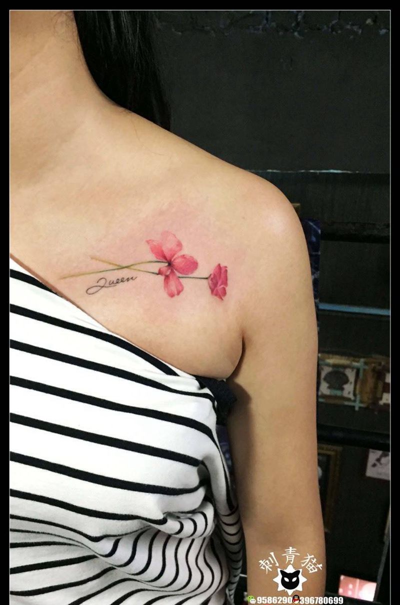 海棠花纹身图片_成品胸部传统清新植物海棠花纹身图案