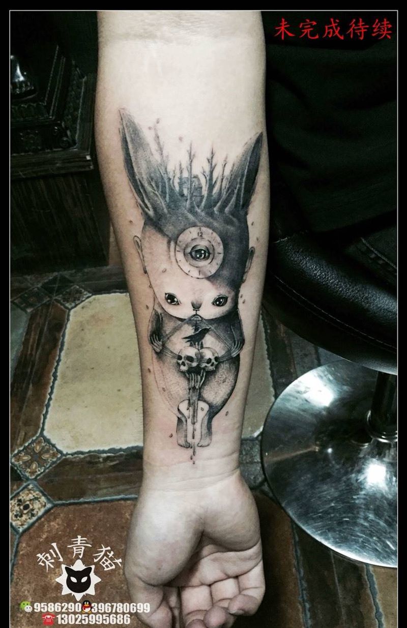 兔子.未完.下次继续纹身图片_成品手臂手部欧美清新动物纹身图案