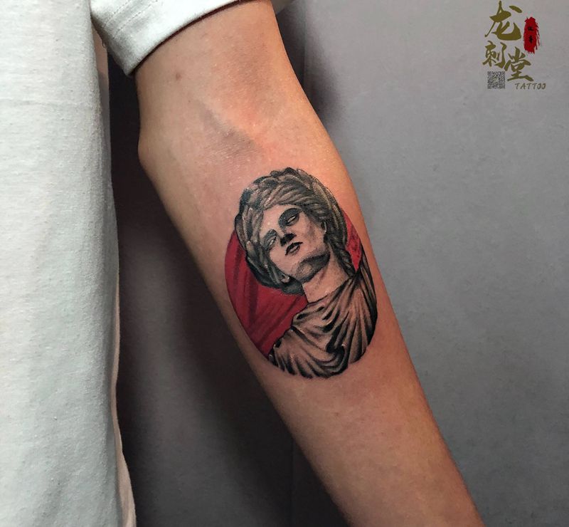 肖像纹身纹身图片_手臂欧美写实人物雕像古希腊纹身图案