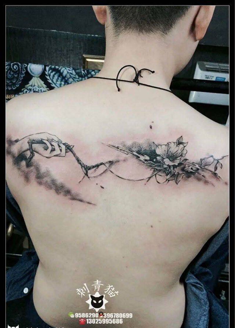 异香.纹身图片_成品背部传统清新植物国画纹身图案