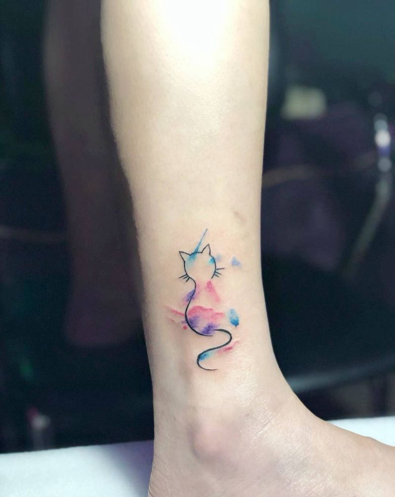 水彩小猫纹身图片