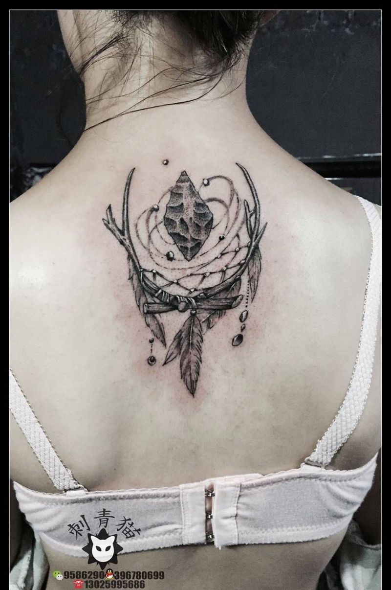 捕梦网纹身图片_成品颈部欧美清新纹身图案