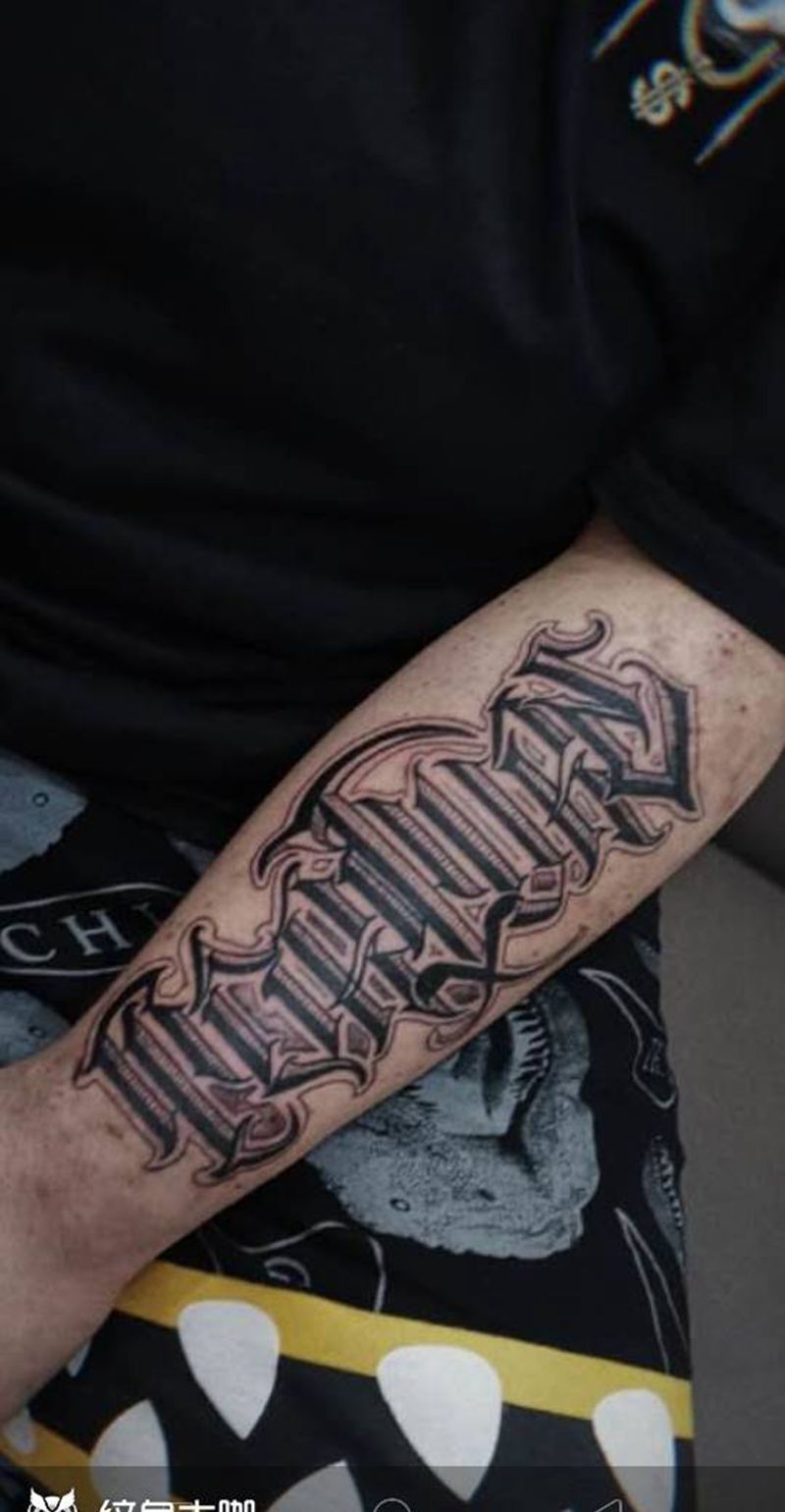 平时作品收集纹身图片_肩部胸部纹身图案