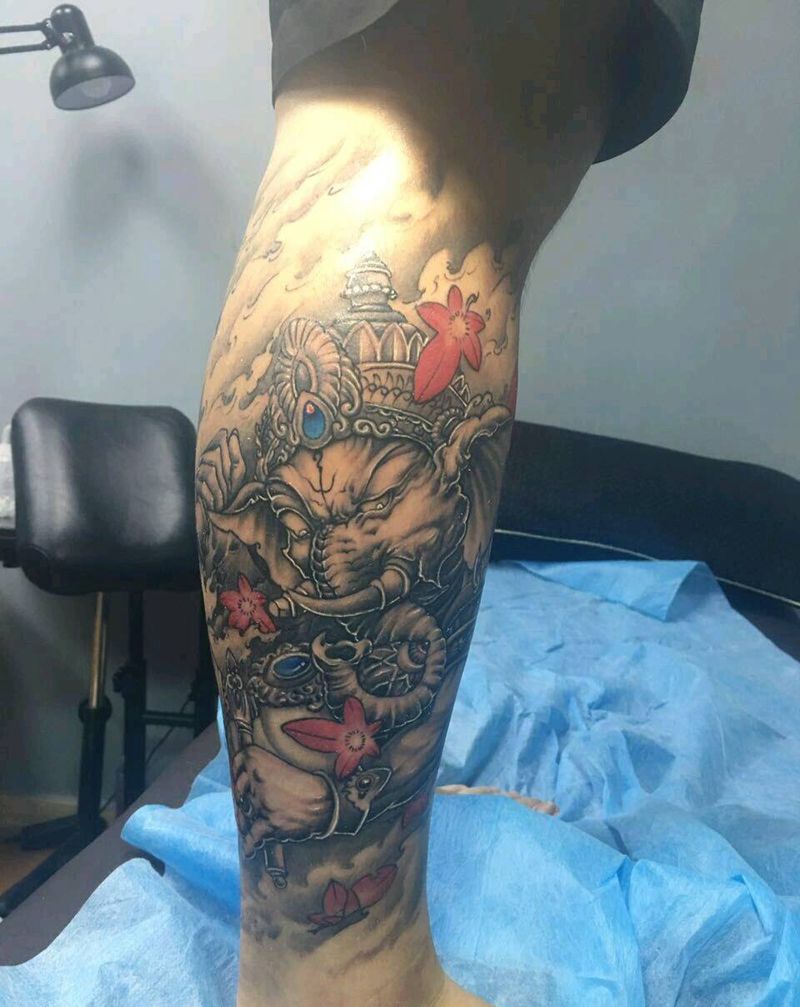 象神包小腿纹身图片