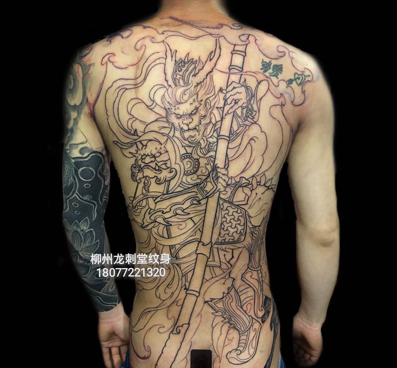 齐天大圣孙悟空纹身图片_背部新传统孙悟空齐天大圣神话人物纹身图案