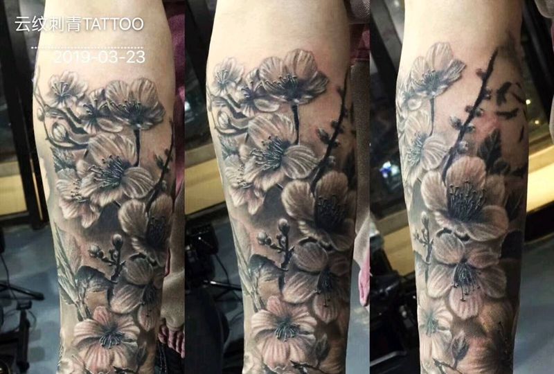 花纹身图片_手臂纹身图案