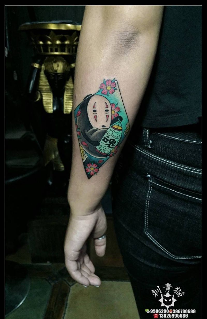无脸男纹身图片_成品手臂手部原创传统清新无脸男鬼神纹身图案