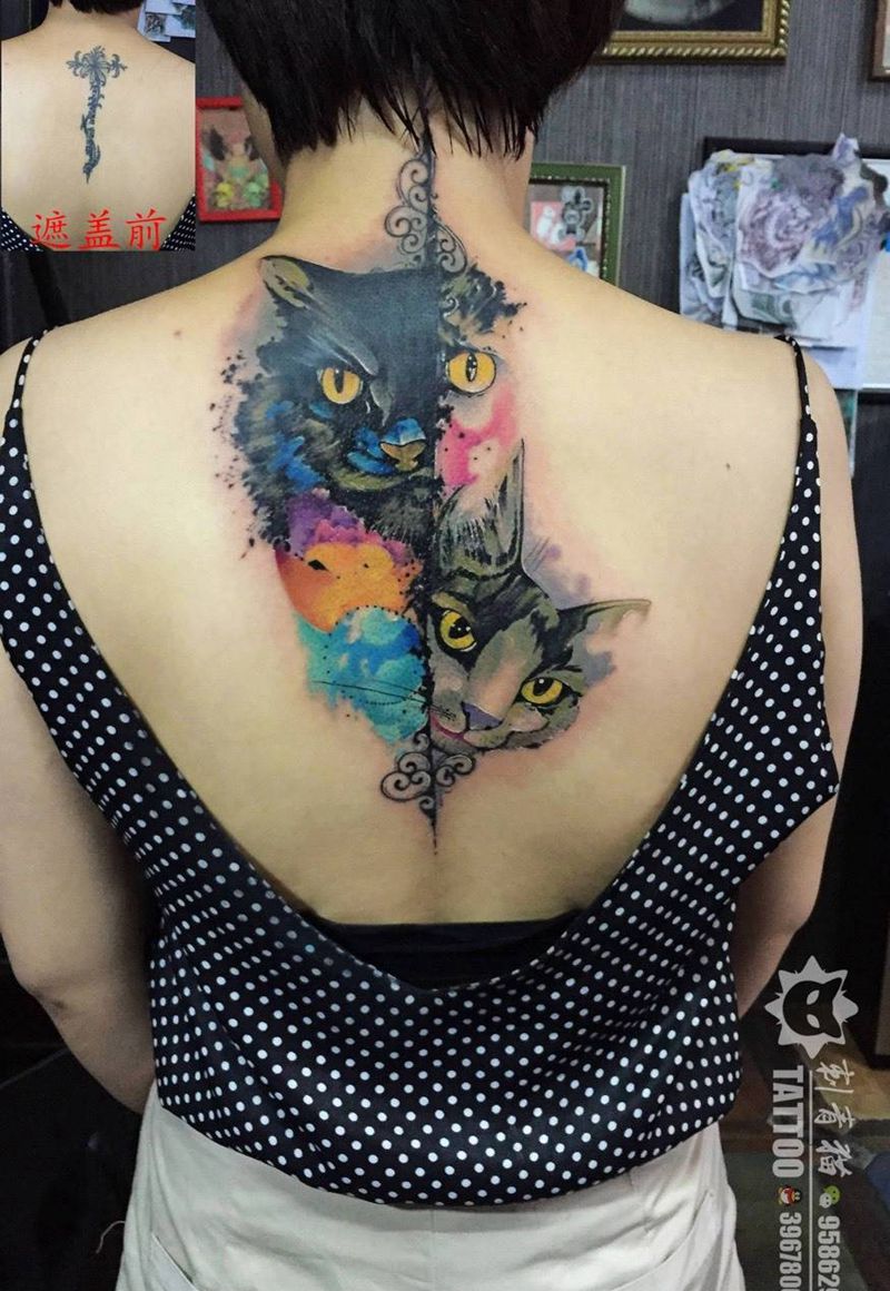 猫咪纹身图片_成品欧美动物背部清新水彩猫咪纹身图案