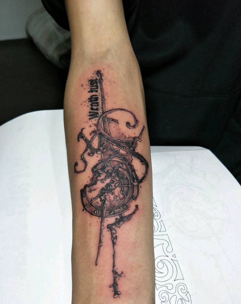 破碎的时钟纹身图片