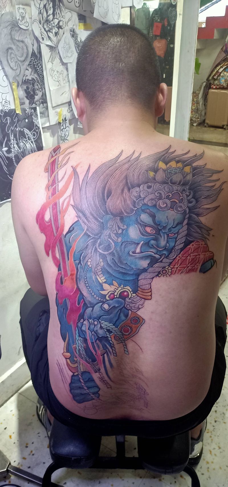 不动冥王纹身图片_老传统不动明王纹身图案