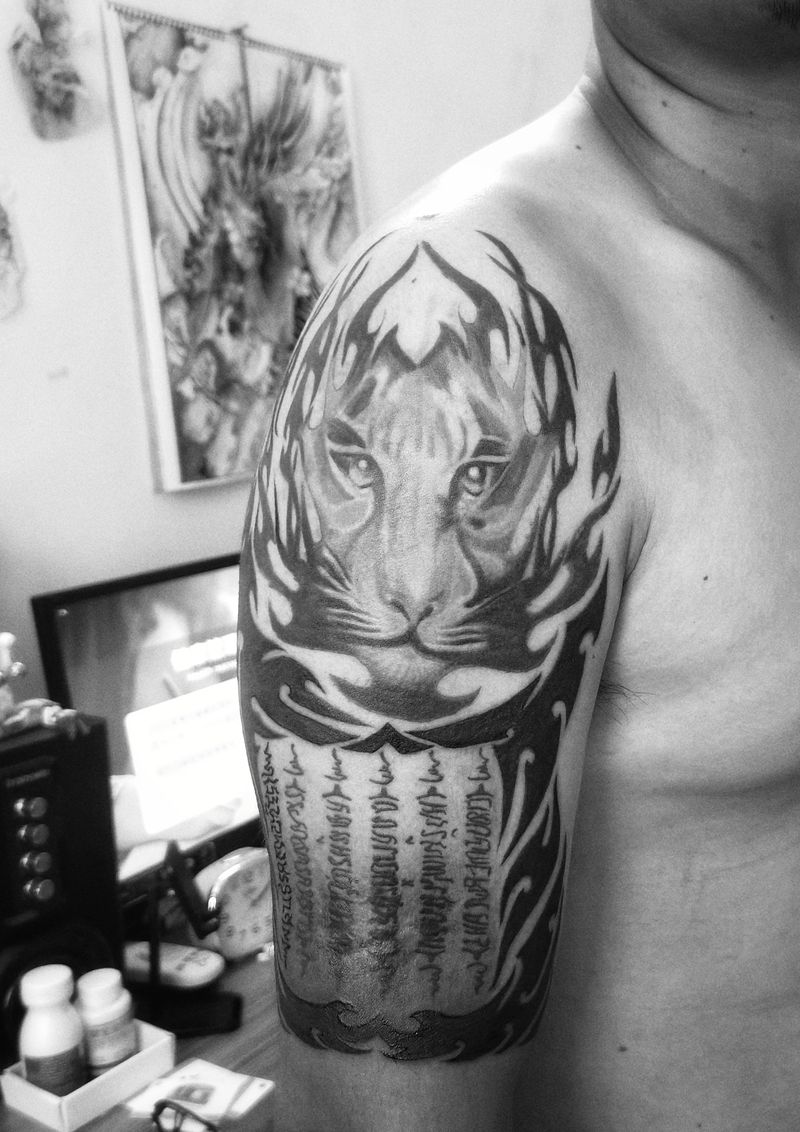 旧纹身局部调整～纹身图片_手臂图腾纹身图案