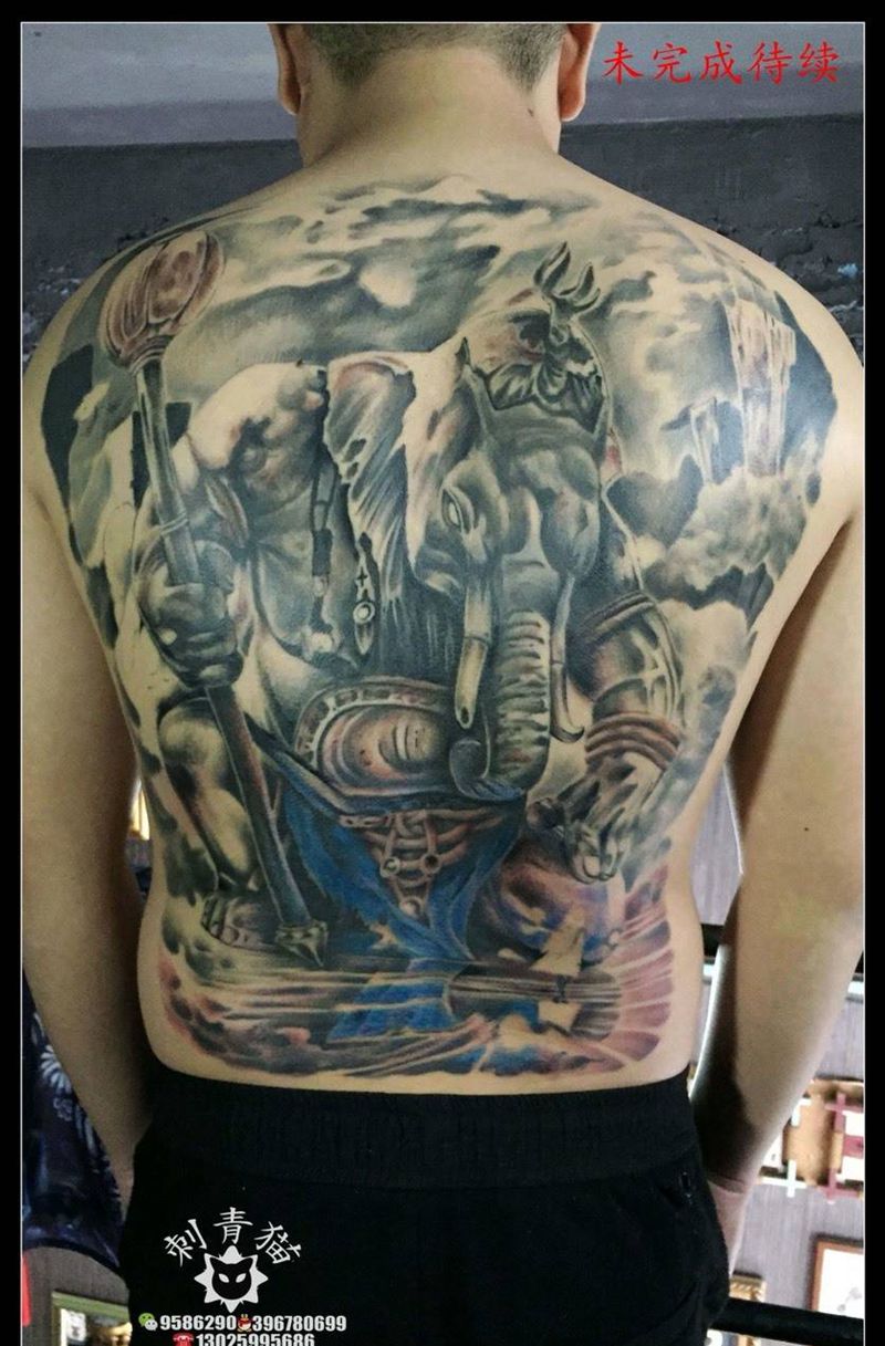 象神未完成纹身图片_成品背部肩部传统动物象神纹身图案