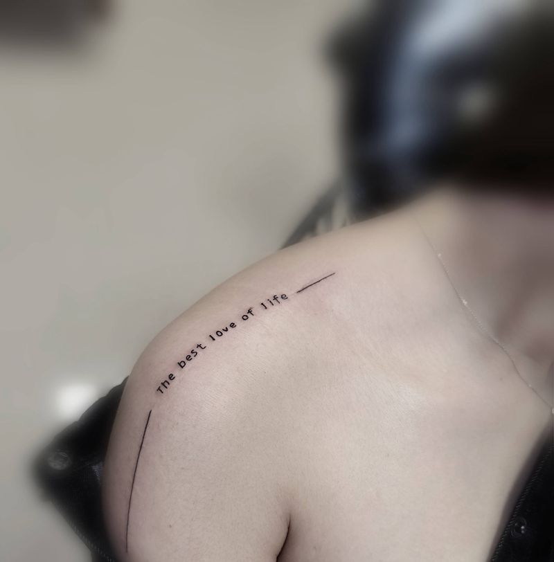 小字母纹身纹身图片_肩部手臂纹身图案