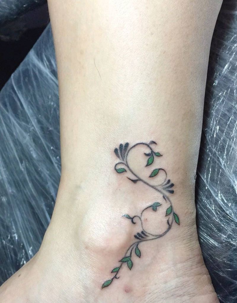 花花草草纹身图片_脚部腿部纹身图案