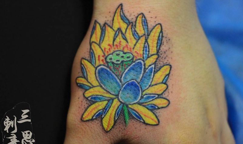 遮盖皮皮虾纹身图片_手臂手部新传统纹身图案