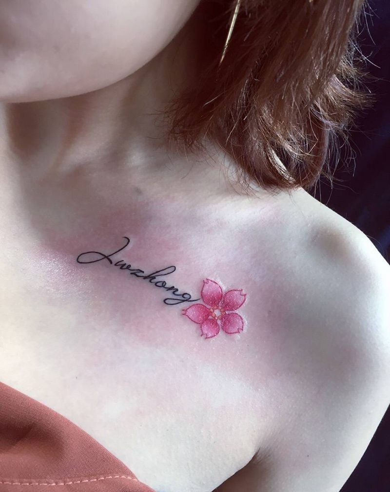 女生锁骨纹身纹身图片