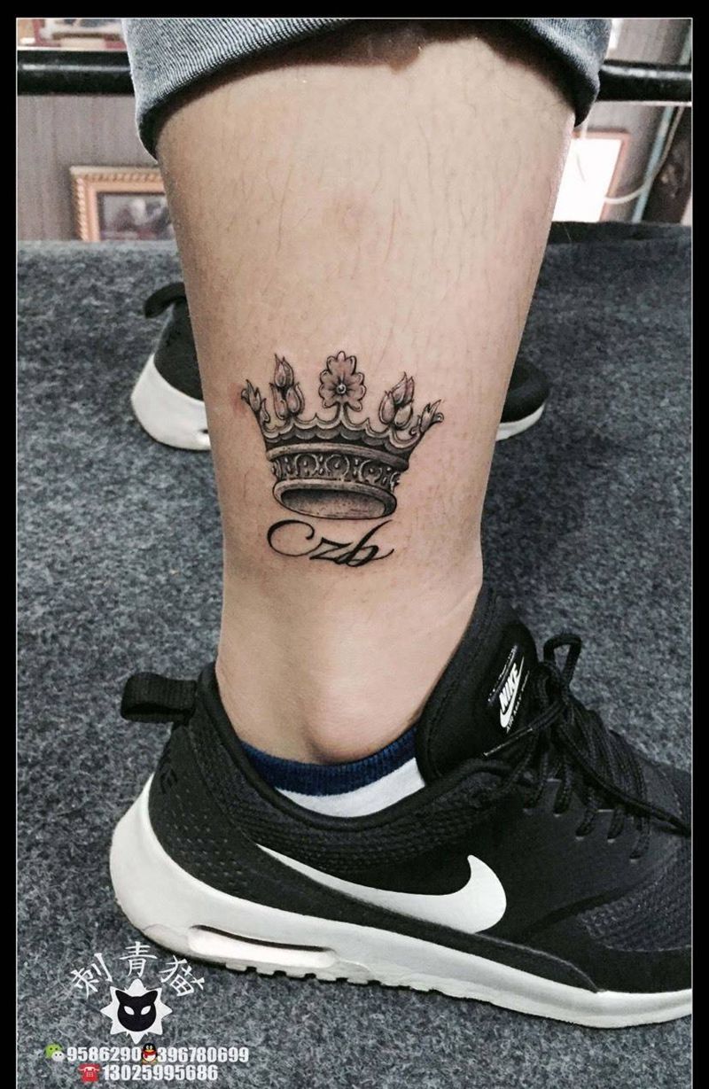 皇冠纹身图片_成品腿部脚部欧美清新静物皇冠纹身图案