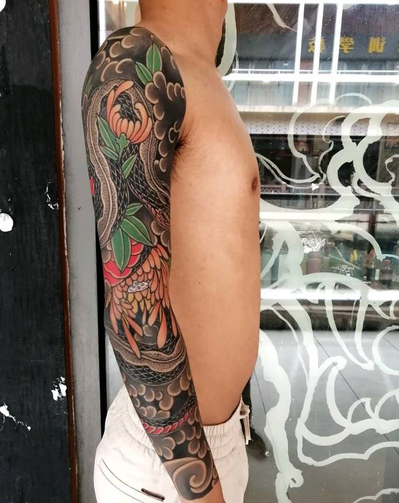 花臂纹身图片_手臂手部老传统纹身图案