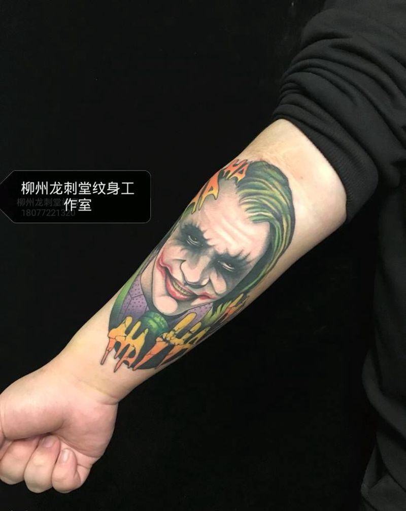 覆盖英文字母旧文身的效果纹身图片_手臂肖像纹身图案