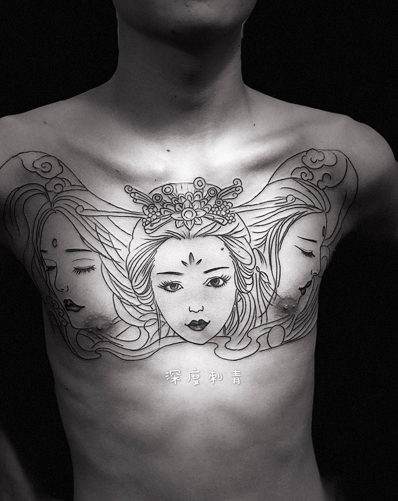 花胸纹身图片_胸部纹身图案
