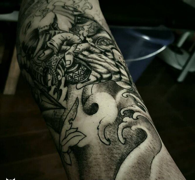 局部纹身图片_腿部脚部传统动物静物鬼神宗教原创纹身图案