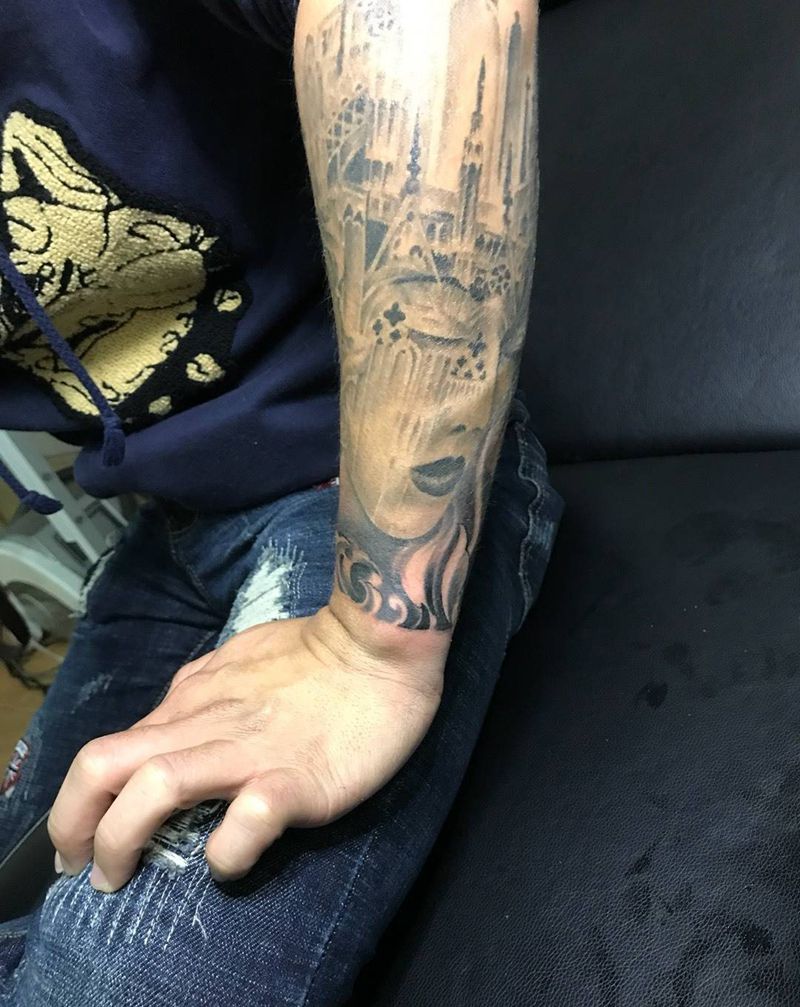 手臂添加纹身图片_成品手臂欧美肖像写实几何纹身图案