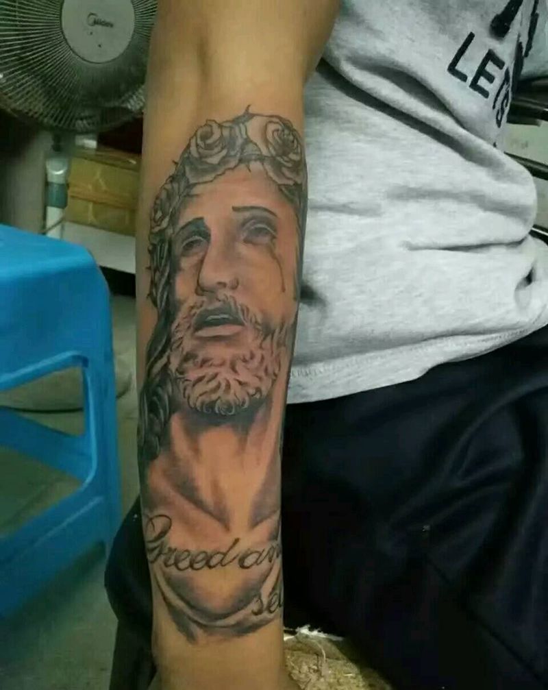 受难日纹身图片