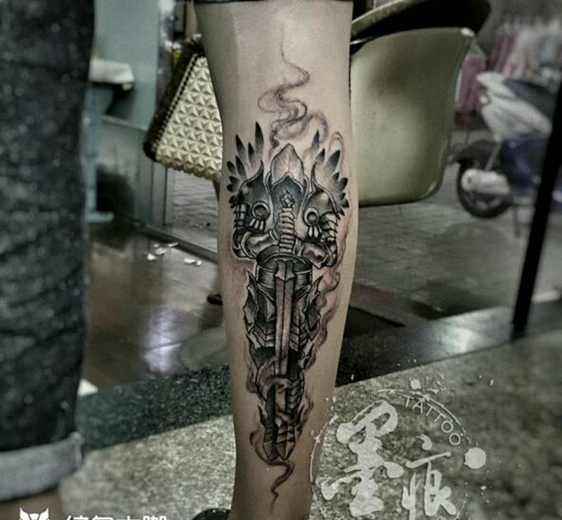 幽冥骑士？纹身图片_腿部脚部欧美人物鬼神宗教成品纹身图案