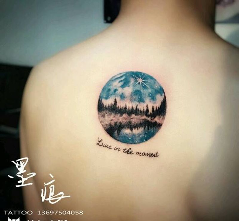 景色纹身图片_颈部肩部背部成品纹身图案