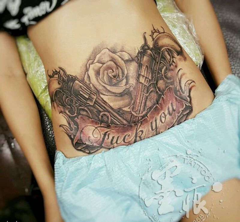 《枪花》纹身图片