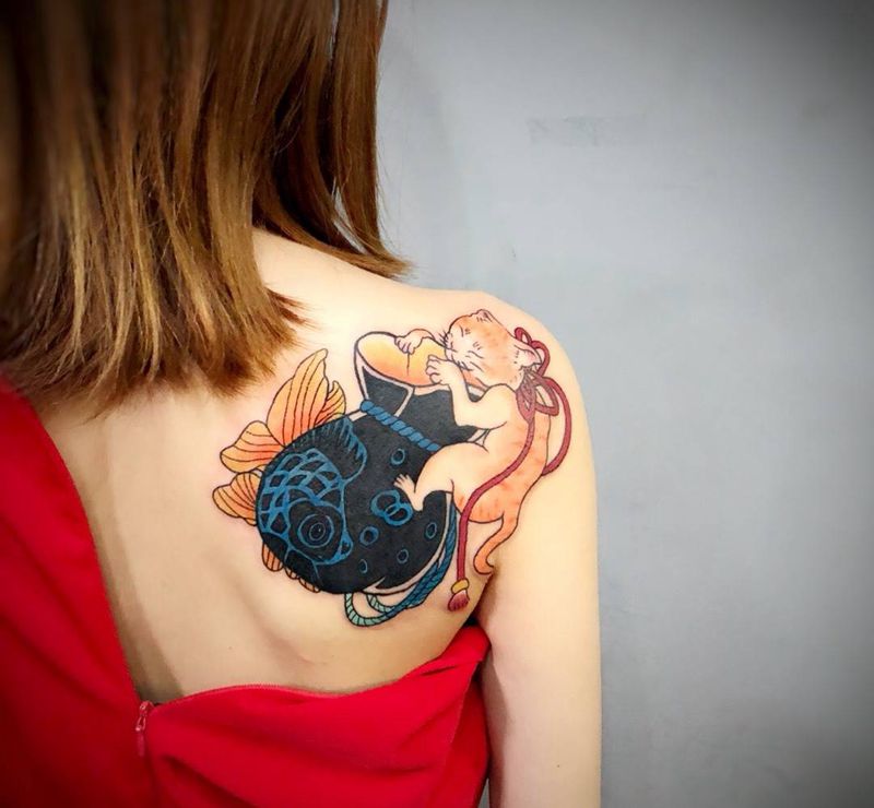 日式猫咪遮盖纹身图片