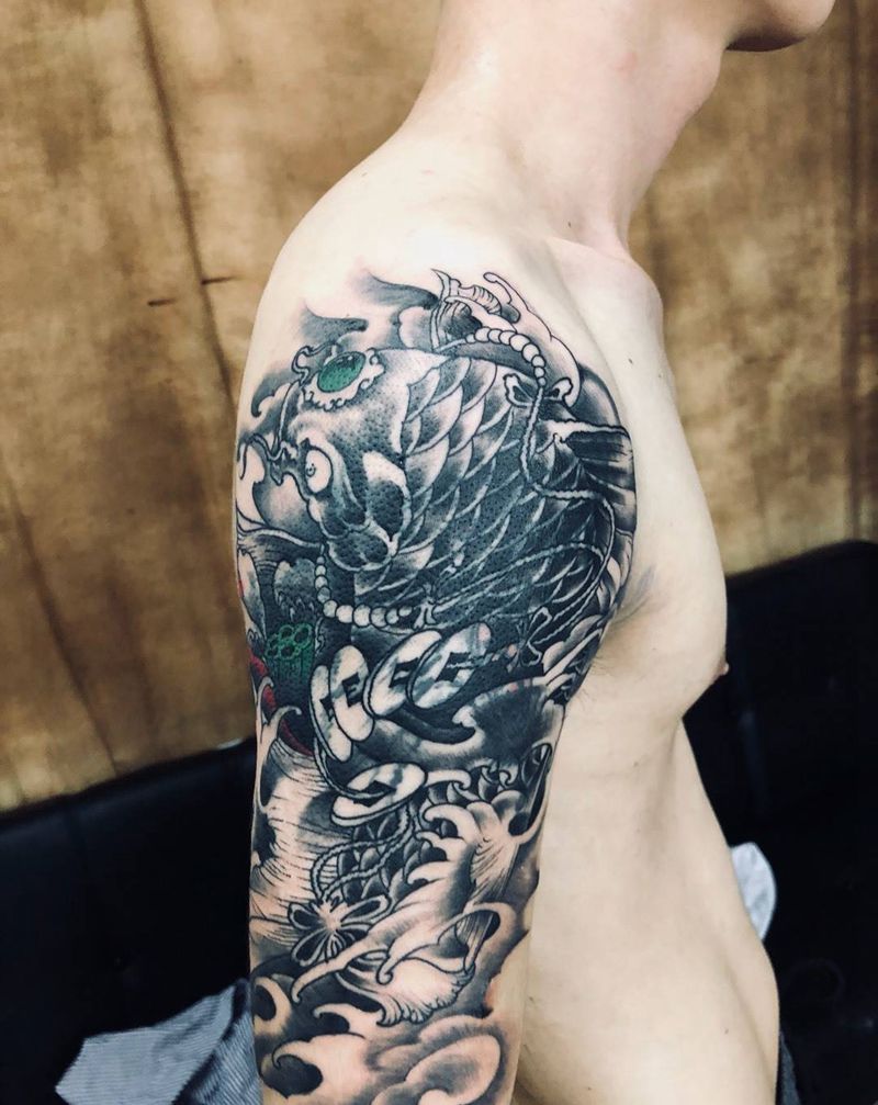 鲤鱼纹身遮盖纹身图片