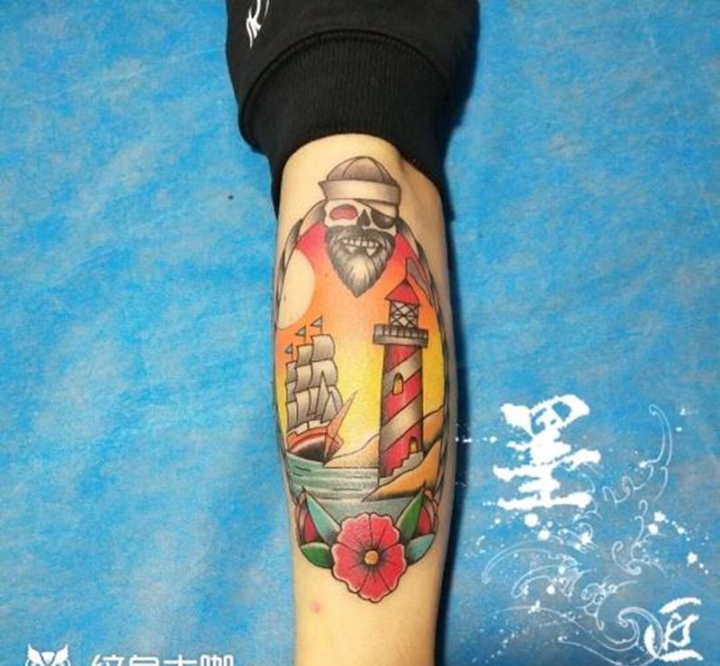 所谓彩色纹身图片_手部手臂Old SchoolNew School纹身图案