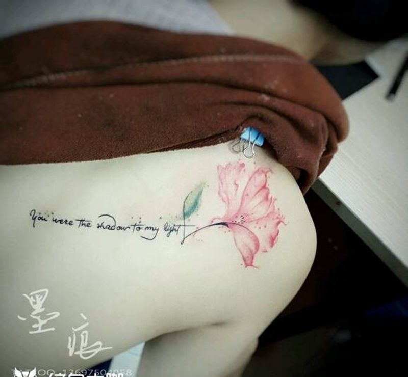 今天的彩墨……纹身图片_肩部清新植物成品纹身图案