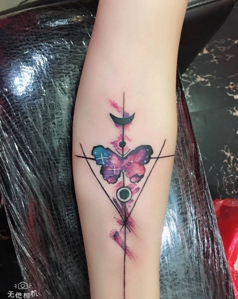 星空的色彩纹身图片